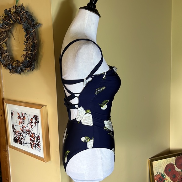 JUICY COUTURE Size Small Floral Classic 1-Piece Swimsuit Adjustable $138 NEW - Picture 4 of 14